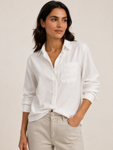 Load image into Gallery viewer, Teagan Twist Hem Shirt White