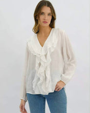 Load image into Gallery viewer, Claire Linen Blouse White | Worthier