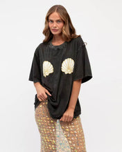 Load image into Gallery viewer, Paper Heart Shell Tee Vintage Black