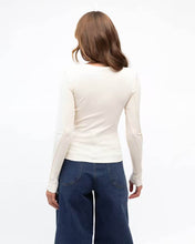 Load image into Gallery viewer, Sita Long Sleeve Tee Ivory | Paper Heart