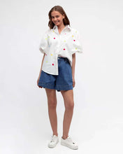 Load image into Gallery viewer, Amore Heart Cotton Shirt White