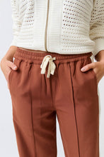 Load image into Gallery viewer, Raina Pant - Rust