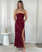 Load image into Gallery viewer, Shiloh Sequins Maxi Dress Burgundy