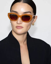 Load image into Gallery viewer, Reality Eyewear | Martine Toffee