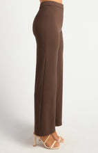 Load image into Gallery viewer, Sarda Straight Leg Pants Chocolate