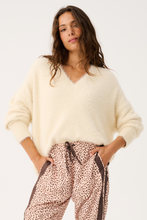 Load image into Gallery viewer, Emmie Knit Sweater - Cream | Cartel & Willow
