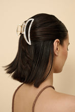 Load image into Gallery viewer, Cami Acrylic Metal Claw Clip Ivory