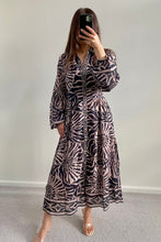 Load image into Gallery viewer, Saskia Midi Dress Black Brown Print
