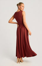 Load image into Gallery viewer, Cleo Ruched Jersey Dress Amber