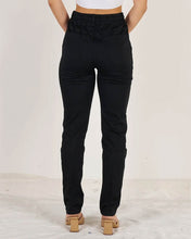 Load image into Gallery viewer, Wakee Nilsa Cotton Jogger Black