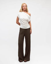 Load image into Gallery viewer, Davi Top White | White Closet
