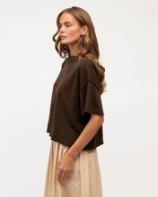 Load image into Gallery viewer, Cedar Knit Tee Choc | Ebby and I

