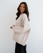 Load image into Gallery viewer, Lena Knit Jumper Oatmeal
