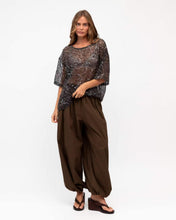 Load image into Gallery viewer, Zahni Sequins Tee Black
