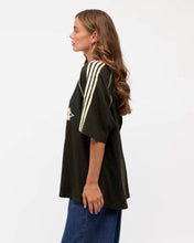 Load image into Gallery viewer, Sunset Lover Tee | Paper Heart
