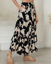 Load image into Gallery viewer, Rian Skirt Black Beige
