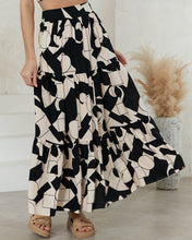 Load image into Gallery viewer, Rian Skirt Black Beige
