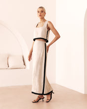 Load image into Gallery viewer, Noria Linen Midi Skirt
