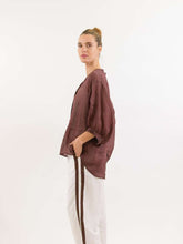 Load image into Gallery viewer, Worthier Carter Linen Shirt Chocolate
