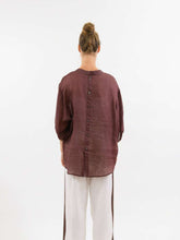 Load image into Gallery viewer, Worthier Carter Linen Shirt Chocolate
