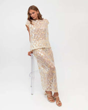 Load image into Gallery viewer, Vera Lace Sequin Maxi Skirt Gold
