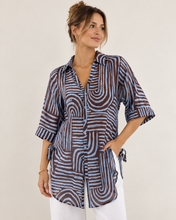Load image into Gallery viewer, Shila Shirt Blue Chocolate
