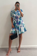 Load image into Gallery viewer, Jovanni Mini Dress Blue Floral
