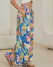 Load image into Gallery viewer, Larsee Wide Leg Pants
