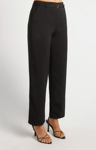 Naeve Tapered Pants Black