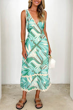 Load image into Gallery viewer, Darbo Midi Dress Green Fern
