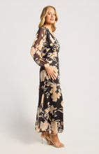 Load image into Gallery viewer, Yuzu Floral Midi Dress
