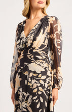 Load image into Gallery viewer, Yuzu Floral Midi Dress
