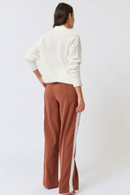 Load image into Gallery viewer, Raina Pant - Rust
