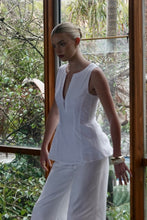 Load image into Gallery viewer, Mercer Linen Top White
