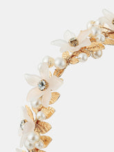Load image into Gallery viewer, Petal Floral Statement Headband
