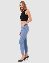 Load image into Gallery viewer, Abrand 94 High Slim Jean Peta
