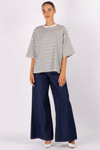 Load image into Gallery viewer, Zarra Striped Boyfriend Tee Black White
