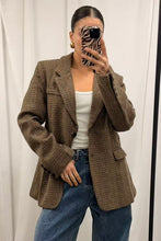 Load image into Gallery viewer, Bibiana Blazer Brown Plaid
