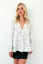 Load image into Gallery viewer, Scribble Print Satin Shirt
