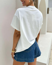 Load image into Gallery viewer, By Frankie Seashell Lover Cotton Tee
