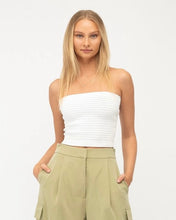 Load image into Gallery viewer, Fowler Knit Top White
