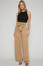 Load image into Gallery viewer, Giovanni Wide Leg Pants Camel
