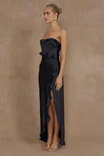 Load image into Gallery viewer, Lorena Maxi Dress Black
