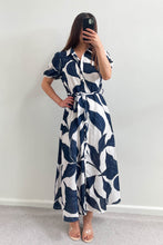 Load image into Gallery viewer, Hadas Maxi Dress Navy Leaf
