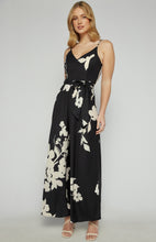 Load image into Gallery viewer, Maud Jumpsuit Floral
