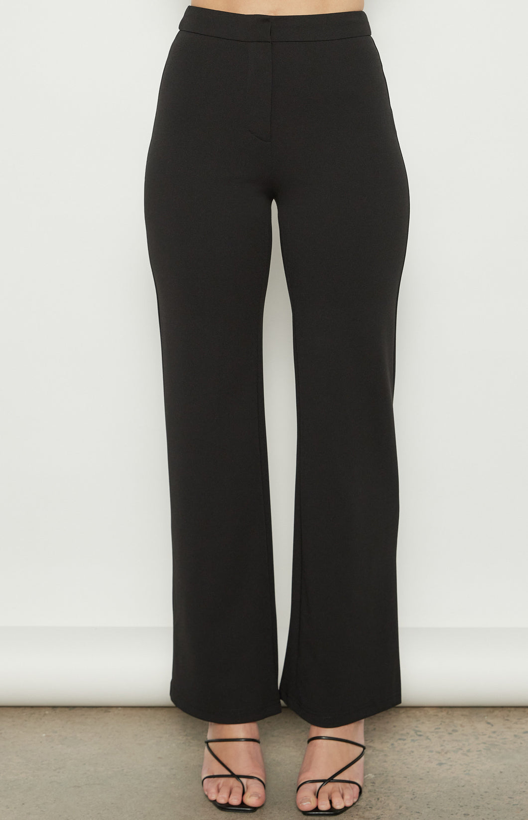 Sarda Straight Leg Pants