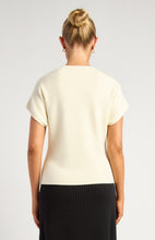 Load image into Gallery viewer, Front Seam Detail Knit Top Cream
