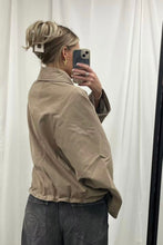 Load image into Gallery viewer, Harlow Jacket Beige
