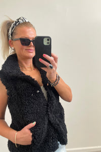 Bailey Vest Black