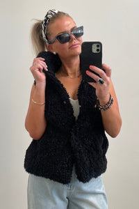 Bailey Vest Black